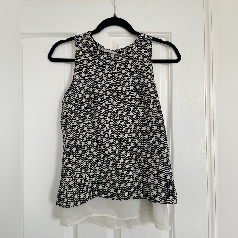 H&M Black & White Patterned Sleeveless Blouse